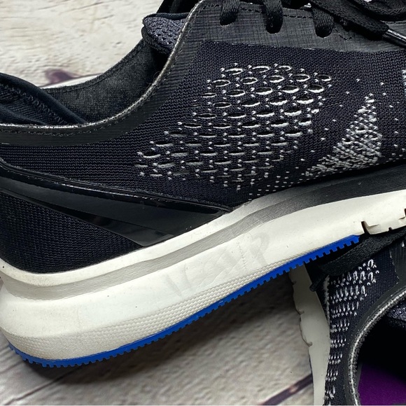 REEBOK Running Shoes - Picture 4 of 8